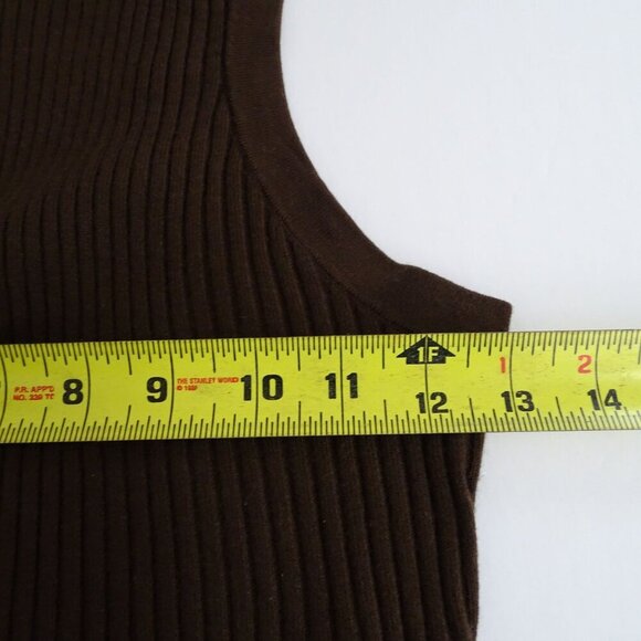 H&M Divided Ribbed Brown Sleeveless  Crew Ribbed Knit Crop Tank Top Women Size M - Picture 5 of 6